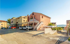 Gorgeous Apartment In Sveti Filip I Jakov